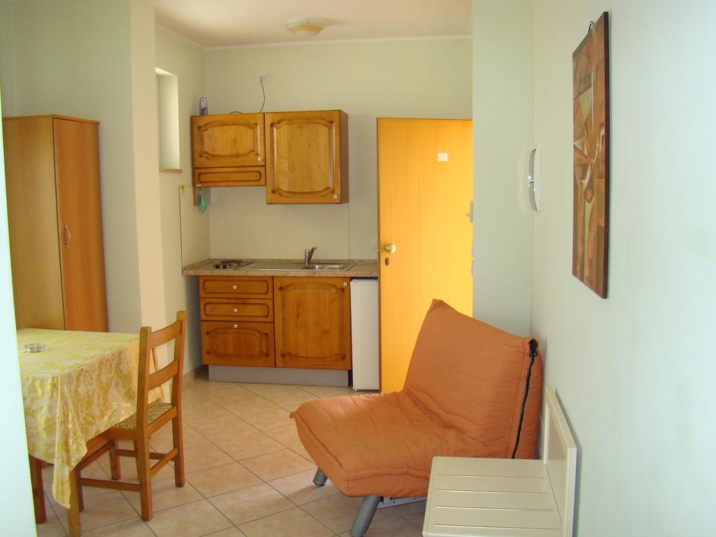 Il Casale Aparthotel Martinsicuro Room photo